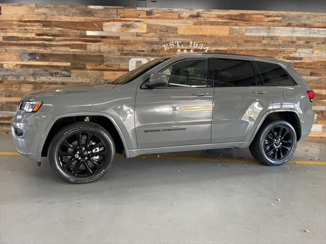 used 2021 Jeep Grand Cherokee car, priced at $30,000