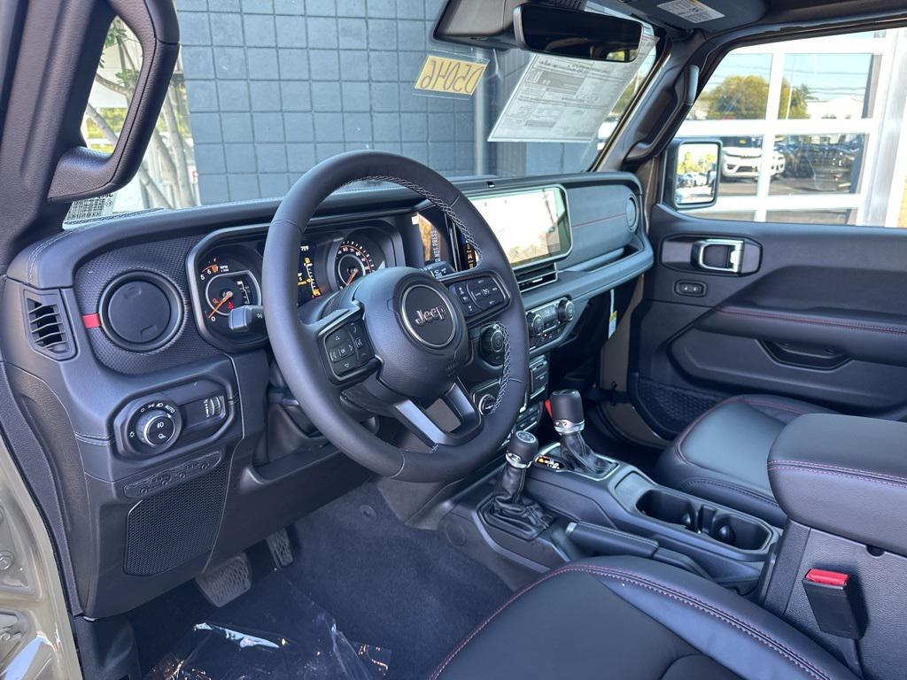 new 2025 Jeep Gladiator car, priced at $64,915