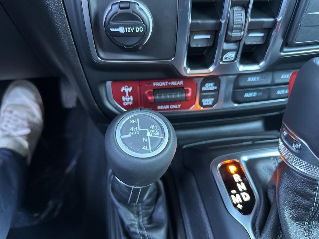 new 2025 Jeep Gladiator car, priced at $64,915