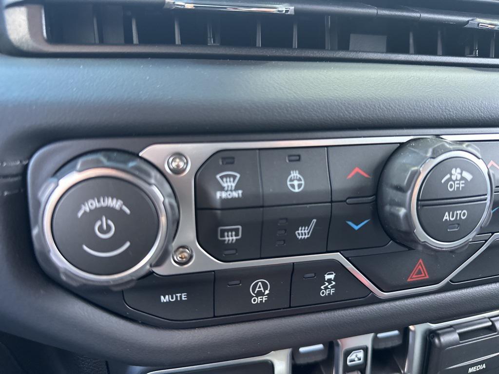 new 2026 Jeep Wrangler car, priced at $60,930