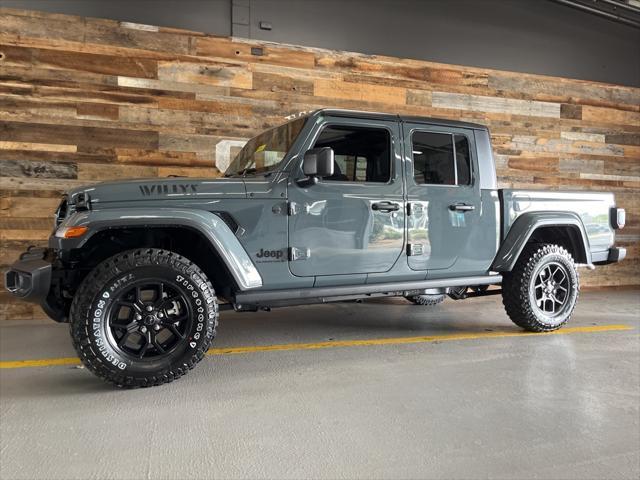 new 2025 Jeep Gladiator car, priced at $49,485