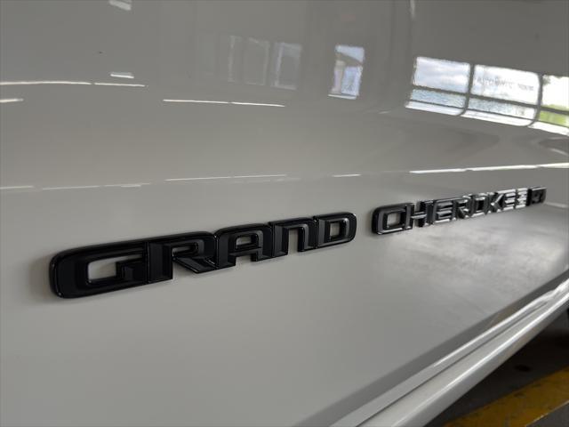 used 2022 Jeep Grand Cherokee car, priced at $30,000