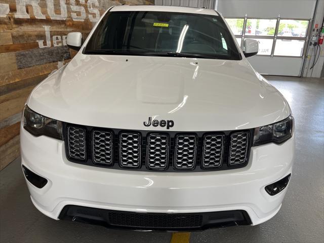 used 2022 Jeep Grand Cherokee car, priced at $30,000