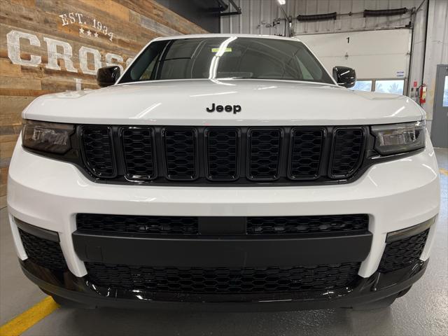 new 2024 Jeep Grand Cherokee L car, priced at $49,000