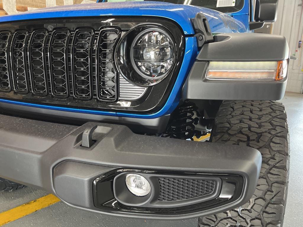 new 2025 Jeep Wrangler car, priced at $48,500