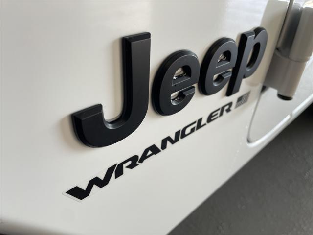 new 2024 Jeep Wrangler car, priced at $39,425