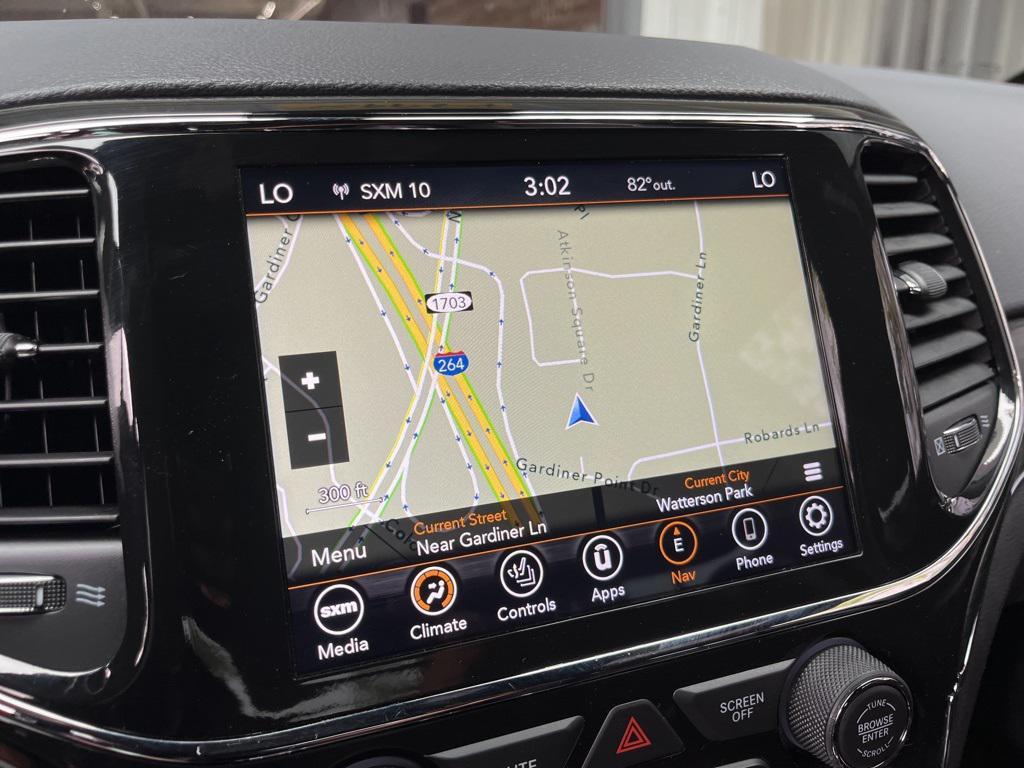 used 2022 Jeep Grand Cherokee car, priced at $29,818