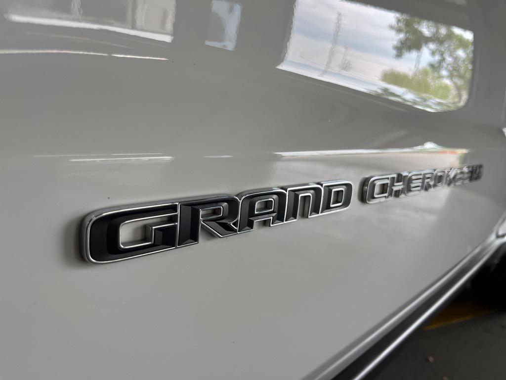 used 2022 Jeep Grand Cherokee car, priced at $29,818