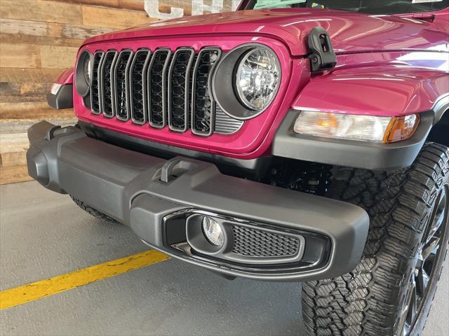 new 2024 Jeep Gladiator car, priced at $35,000