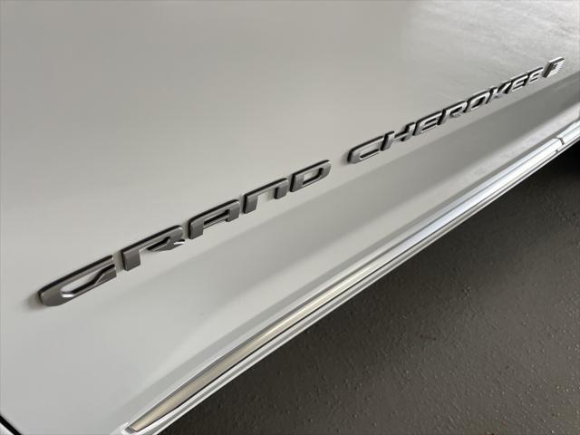 new 2025 Jeep Grand Cherokee car, priced at $59,603