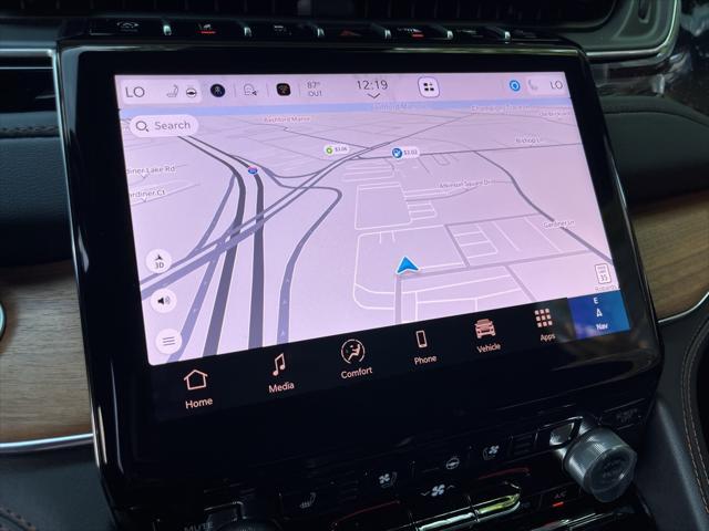 new 2025 Jeep Grand Cherokee car, priced at $59,625
