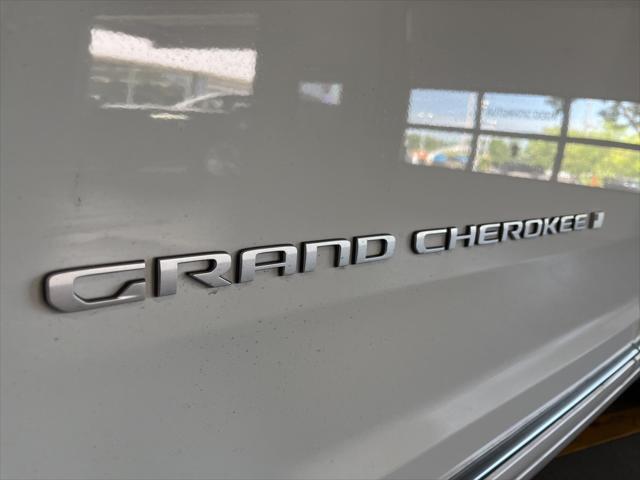 new 2025 Jeep Grand Cherokee car, priced at $59,625