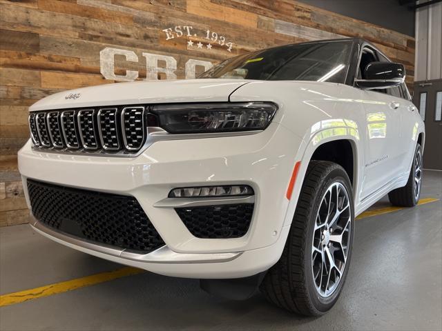 new 2025 Jeep Grand Cherokee car, priced at $59,625
