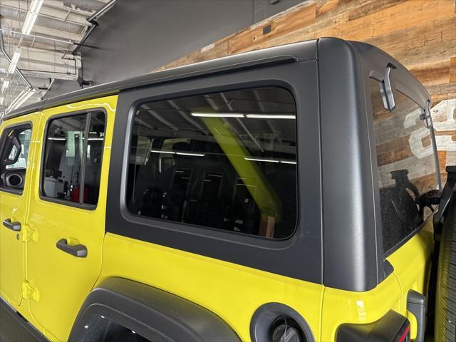 used 2022 Jeep Wrangler Unlimited car, priced at $29,071
