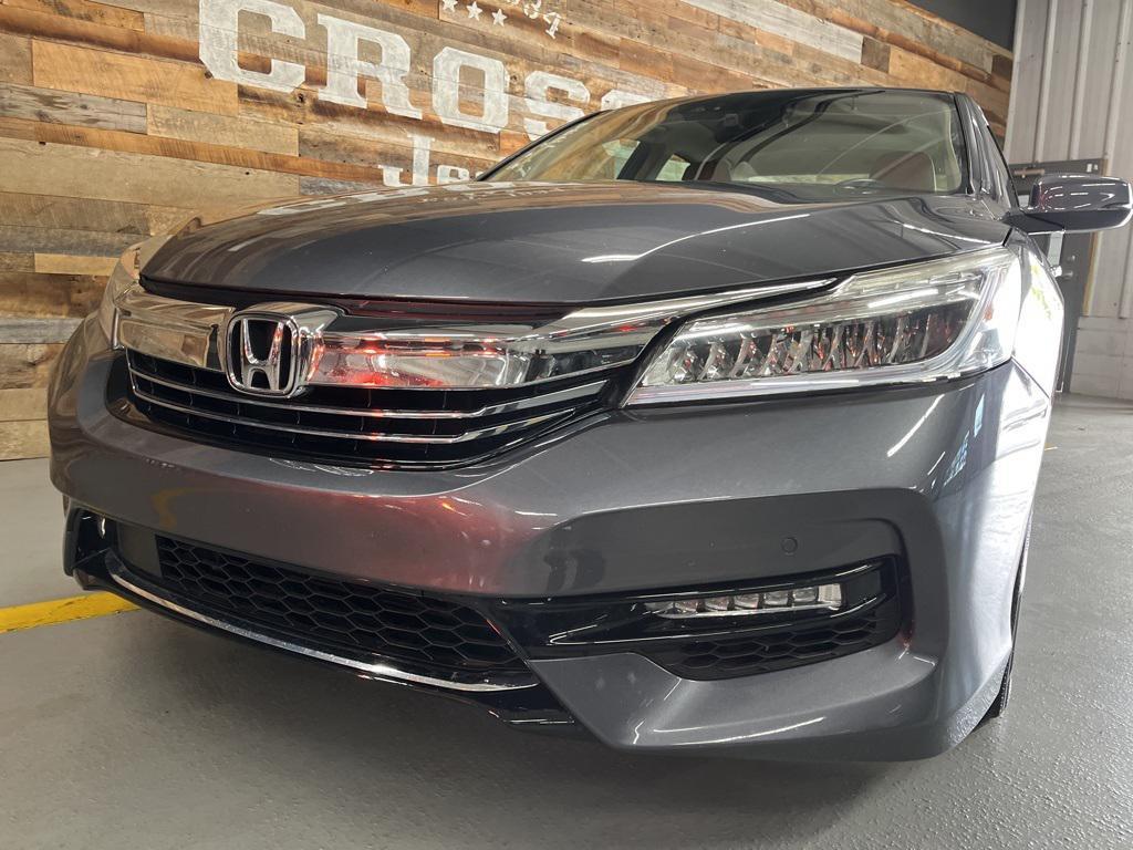 used 2017 Honda Accord Hybrid car, priced at $19,400