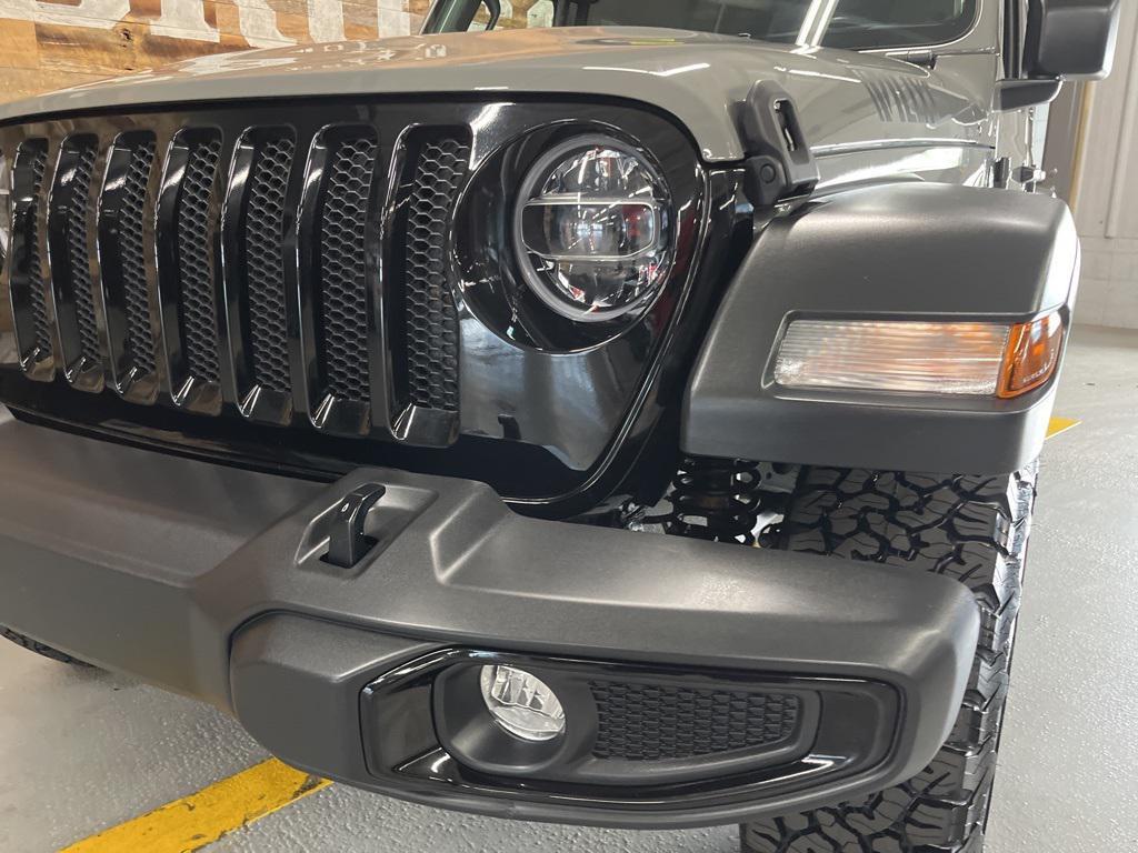used 2021 Jeep Wrangler car, priced at $29,121