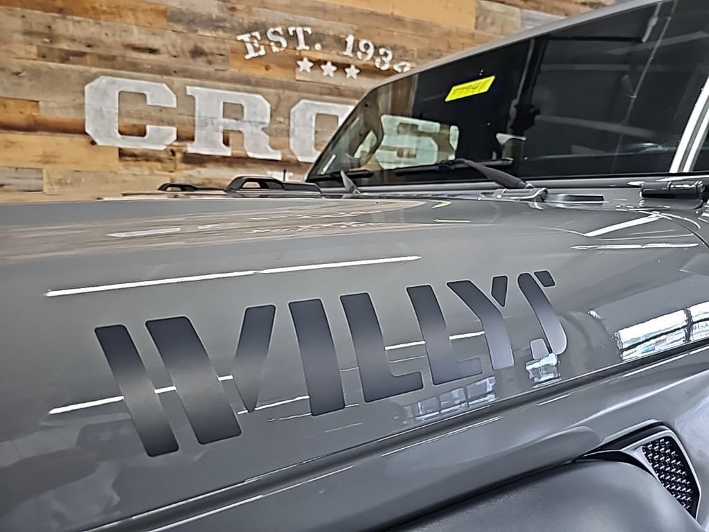 used 2021 Jeep Wrangler car, priced at $29,121
