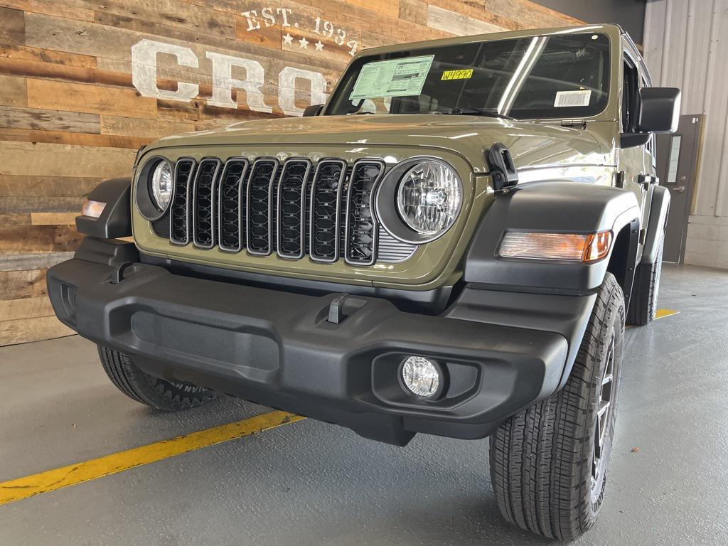 new 2025 Jeep Wrangler car, priced at $45,000