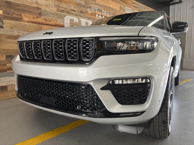 new 2025 Jeep Grand Cherokee car, priced at $64,681