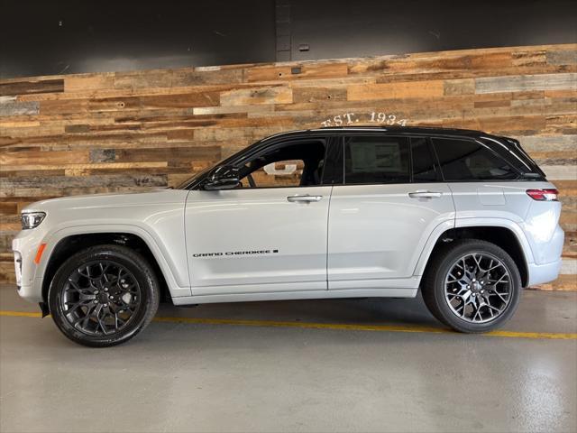 new 2025 Jeep Grand Cherokee car, priced at $64,681