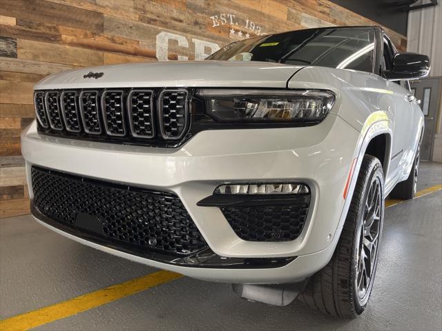 new 2025 Jeep Grand Cherokee car, priced at $64,681