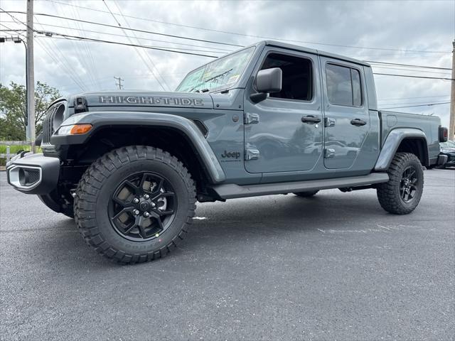 new 2025 Jeep Gladiator car, priced at $45,327