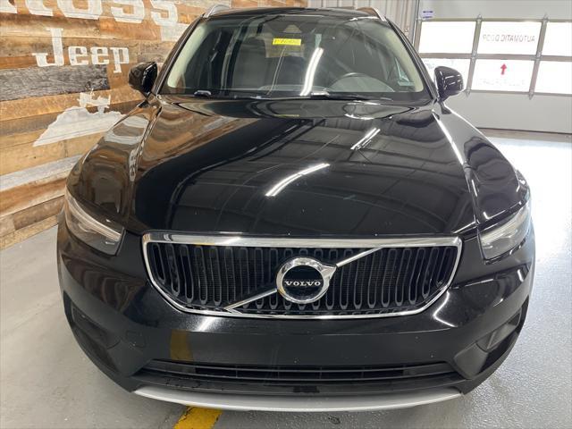 used 2021 Volvo XC40 car, priced at $14,125