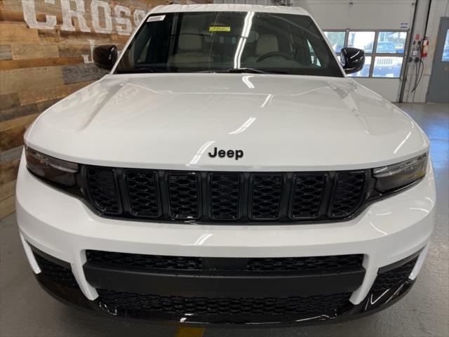 new 2025 Jeep Grand Cherokee L car, priced at $54,040