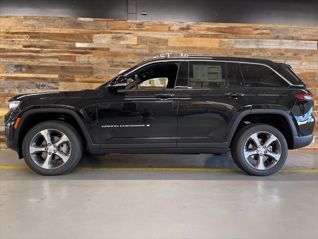 new 2024 Jeep Grand Cherokee car, priced at $49,750
