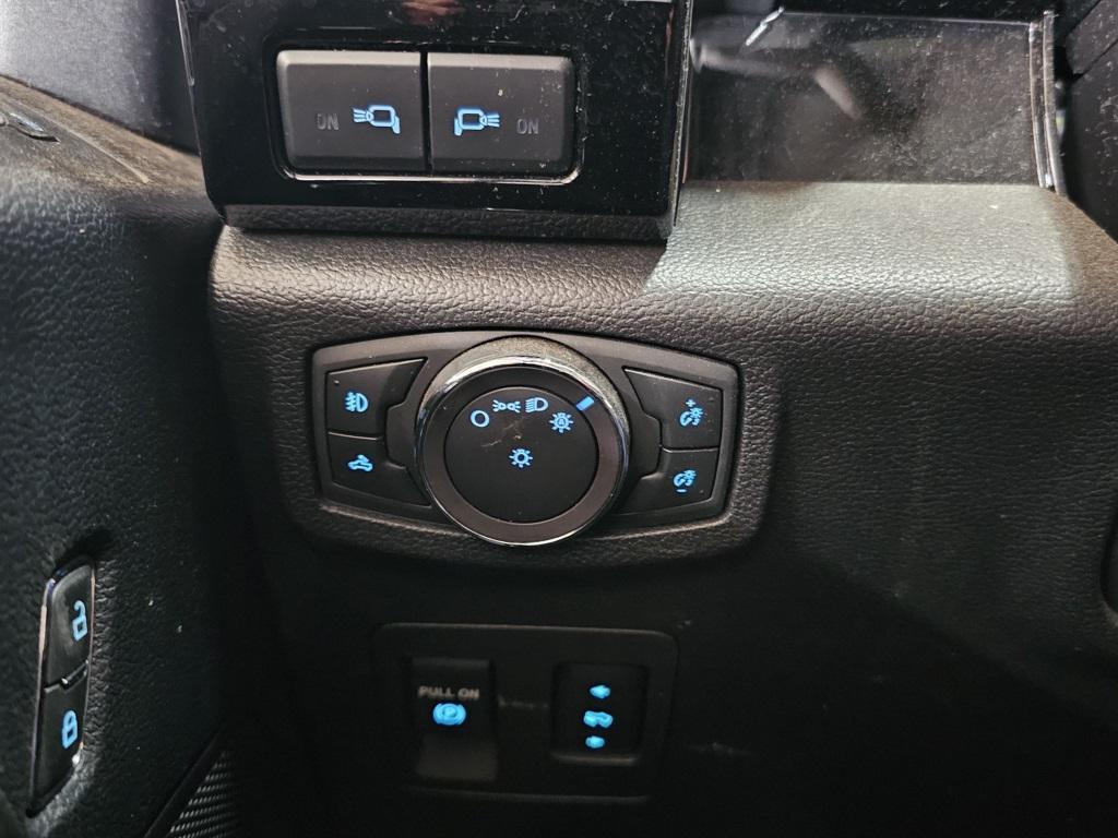 used 2019 Ford F-150 car, priced at $32,000