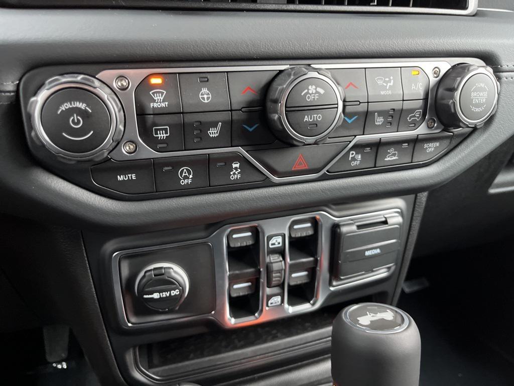 new 2026 Jeep Wrangler car, priced at $55,540