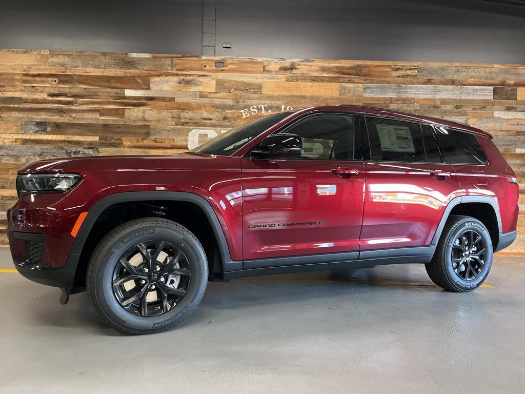 new 2025 Jeep Grand Cherokee L car, priced at $43,206