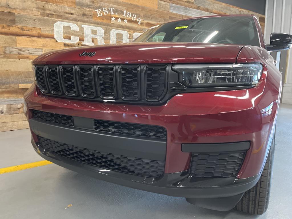 new 2025 Jeep Grand Cherokee L car, priced at $43,206