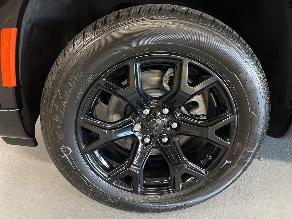 new 2025 Jeep Wagoneer car, priced at $66,000