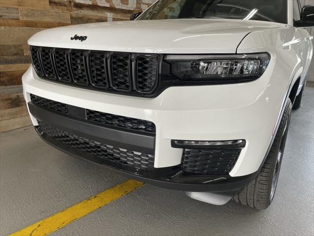 new 2025 Jeep Grand Cherokee L car, priced at $46,146