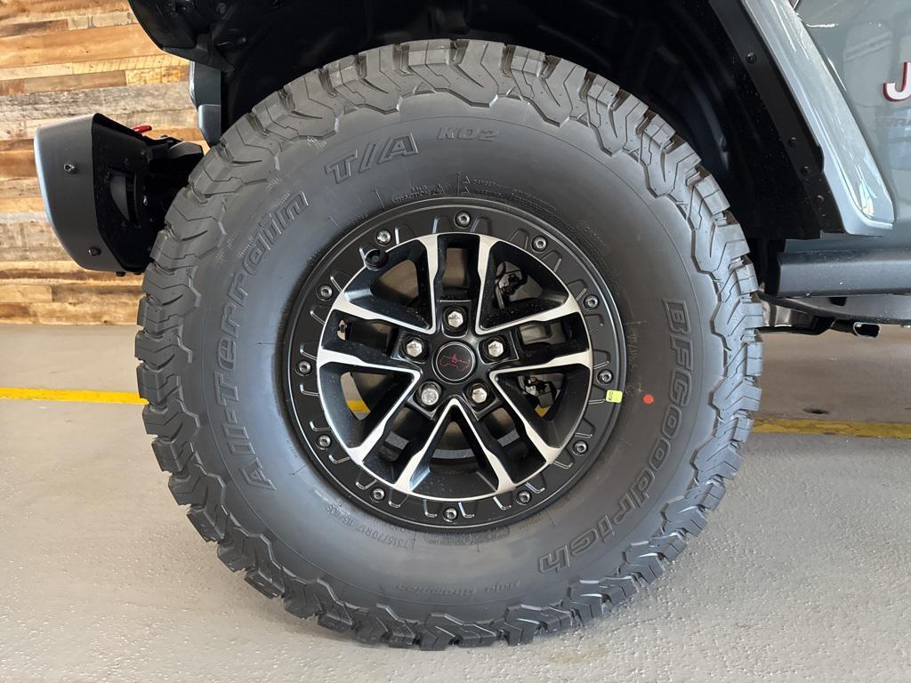 new 2026 Jeep Wrangler car, priced at $66,099