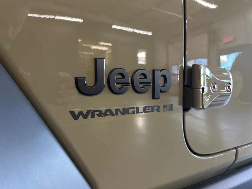 new 2026 Jeep Wrangler car, priced at $51,981