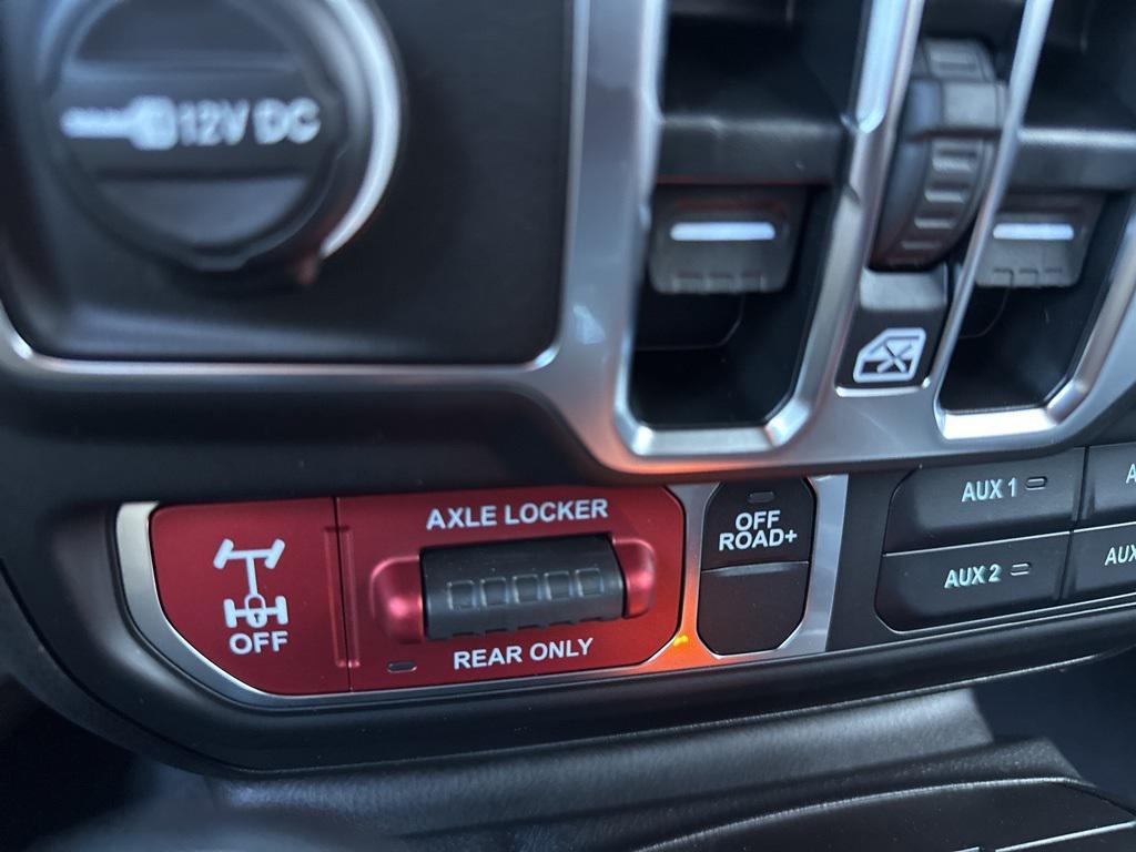 new 2026 Jeep Wrangler car, priced at $51,981