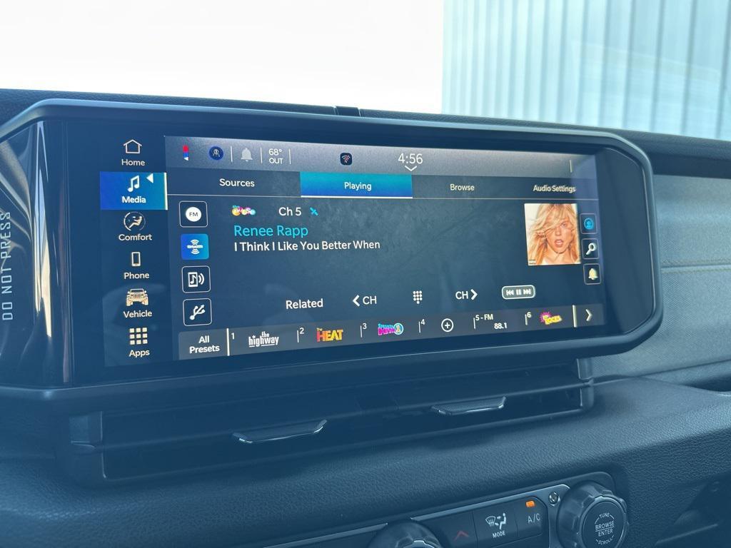 new 2026 Jeep Wrangler car, priced at $51,981