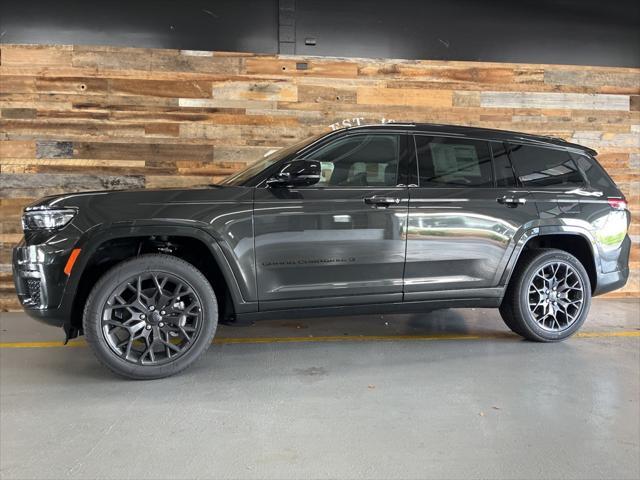 new 2025 Jeep Grand Cherokee L car, priced at $69,739