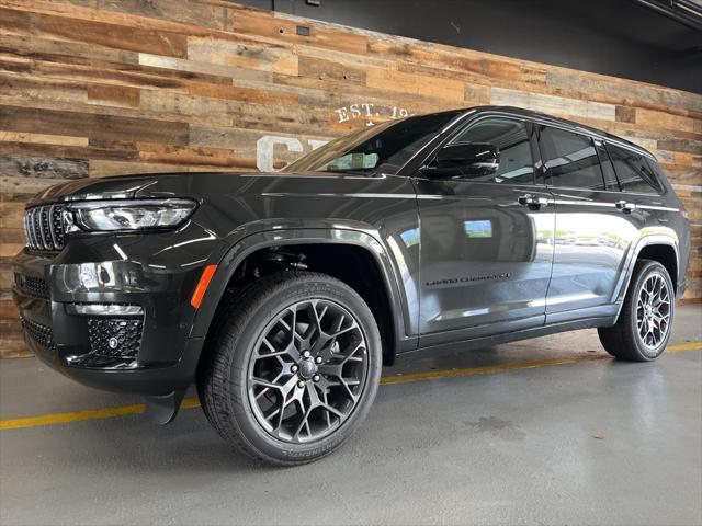 new 2025 Jeep Grand Cherokee L car, priced at $69,739