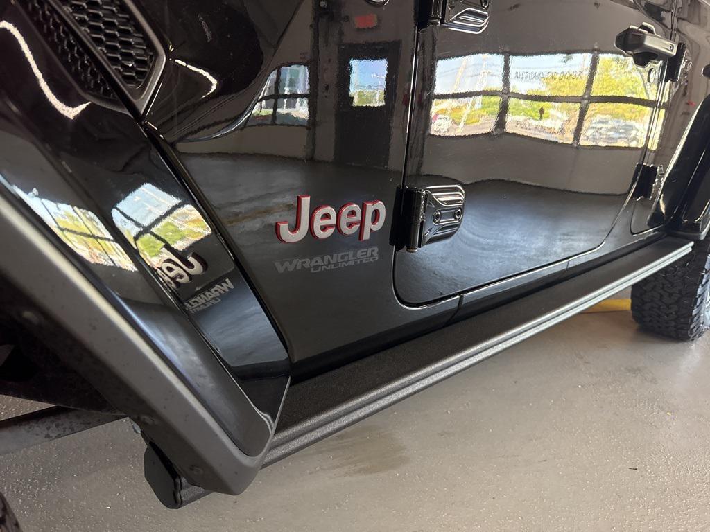 used 2021 Jeep Wrangler Unlimited car, priced at $33,800