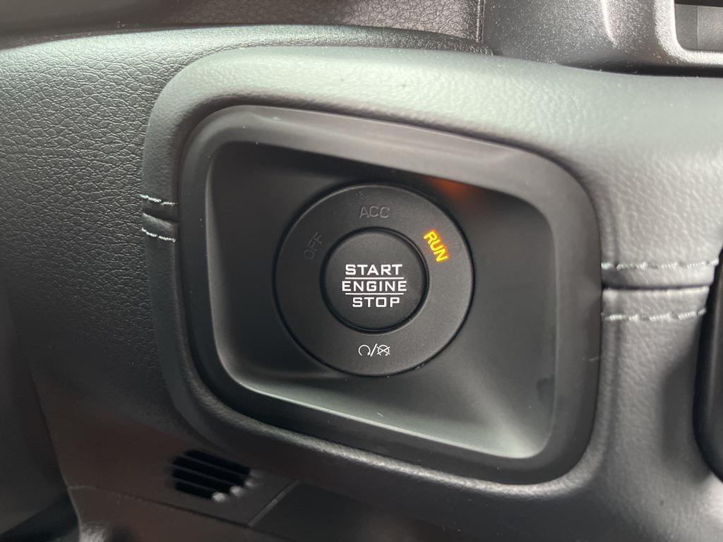 new 2025 Jeep Gladiator car, priced at $55,000