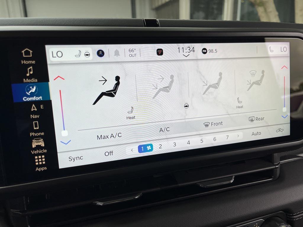 new 2025 Jeep Gladiator car, priced at $55,000