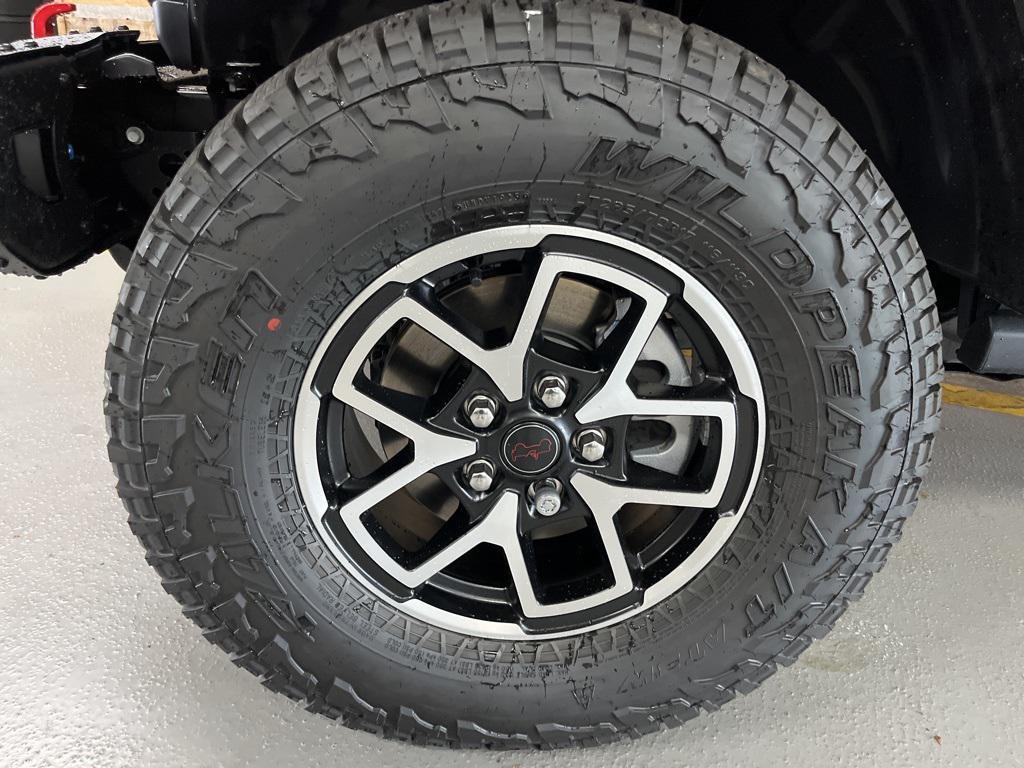 new 2025 Jeep Gladiator car, priced at $55,000