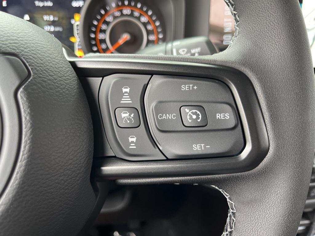 new 2025 Jeep Gladiator car, priced at $55,000