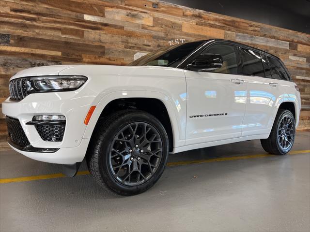 new 2025 Jeep Grand Cherokee car, priced at $60,686