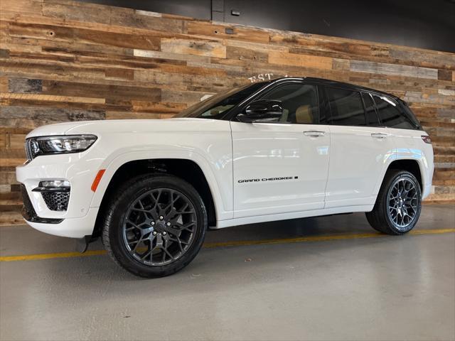 new 2025 Jeep Grand Cherokee car, priced at $60,686