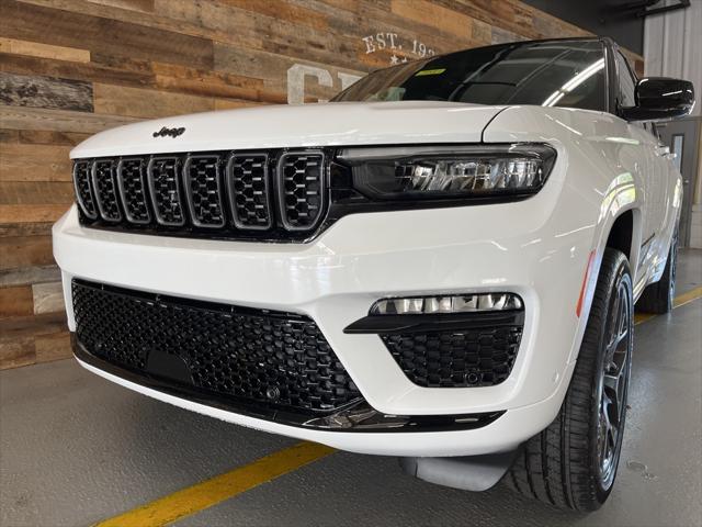 new 2025 Jeep Grand Cherokee car, priced at $60,686