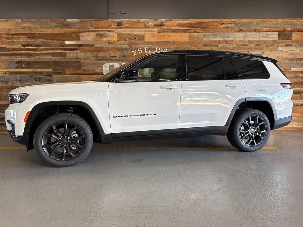 new 2025 Jeep Grand Cherokee L car, priced at $44,600